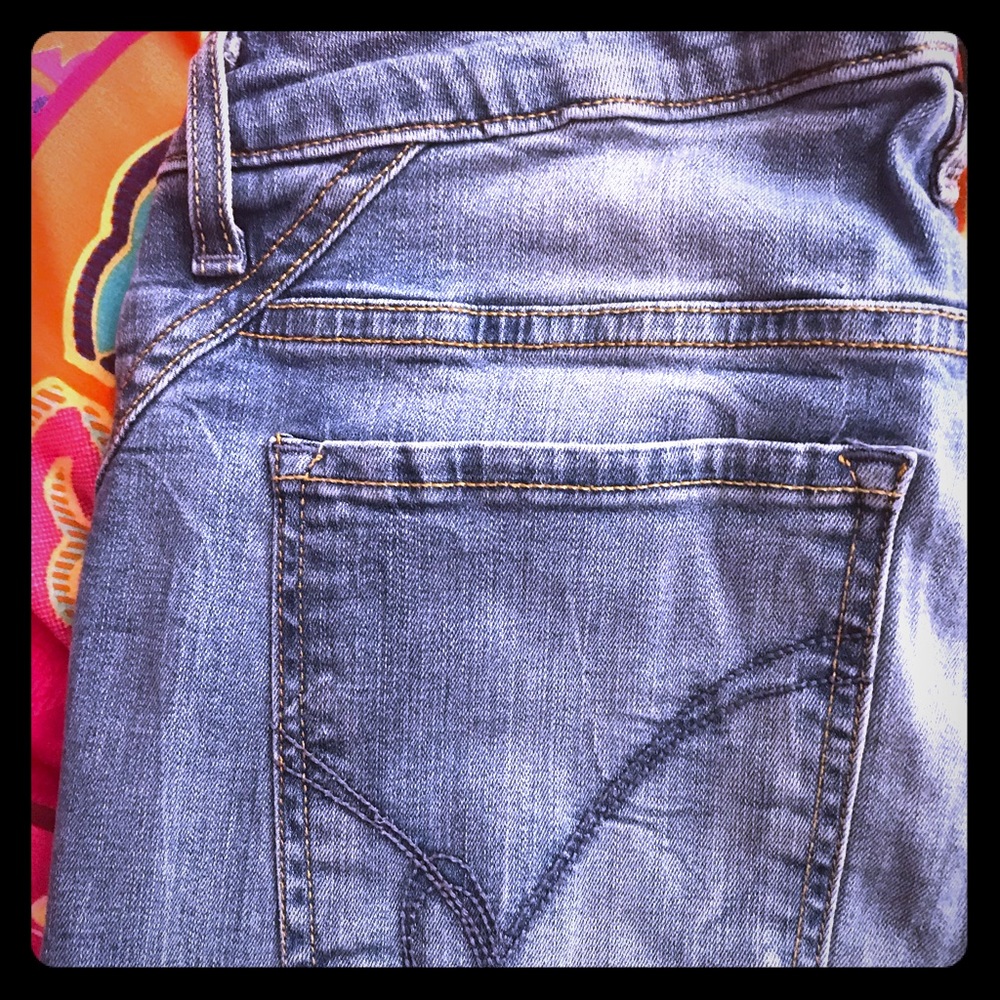 Bebe jean